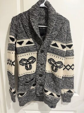 TNA Aritzia Cowichan Sweater Cardigan Shawl Collar Lambs Wool Blend Size L